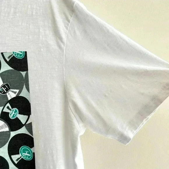 Ben Sherman Men's Records Graphic T-Shirt, White Graphic Tee, Size Small - Picture 8 of 16